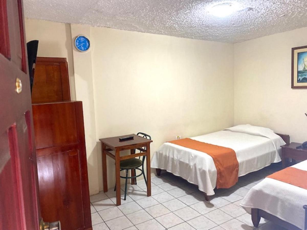 Lago Agrio Hotel D'Mario מראה חיצוני תמונה